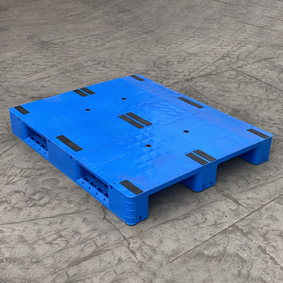 Buen precio Palet de plástico resistente con 3 patines y plataforma abierta en línea
