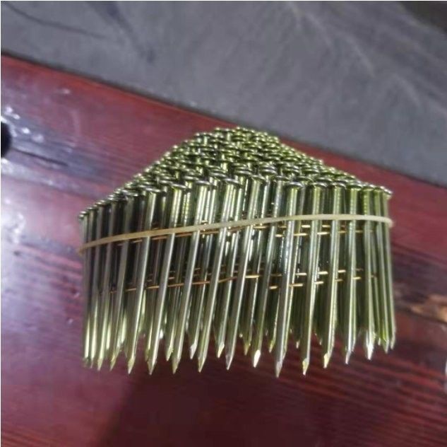 15 grados de galvanizado de la bobina de clavos lisa torcida de tornillo espiral del bastidor 3 4 de la bobina de los clavos del techo