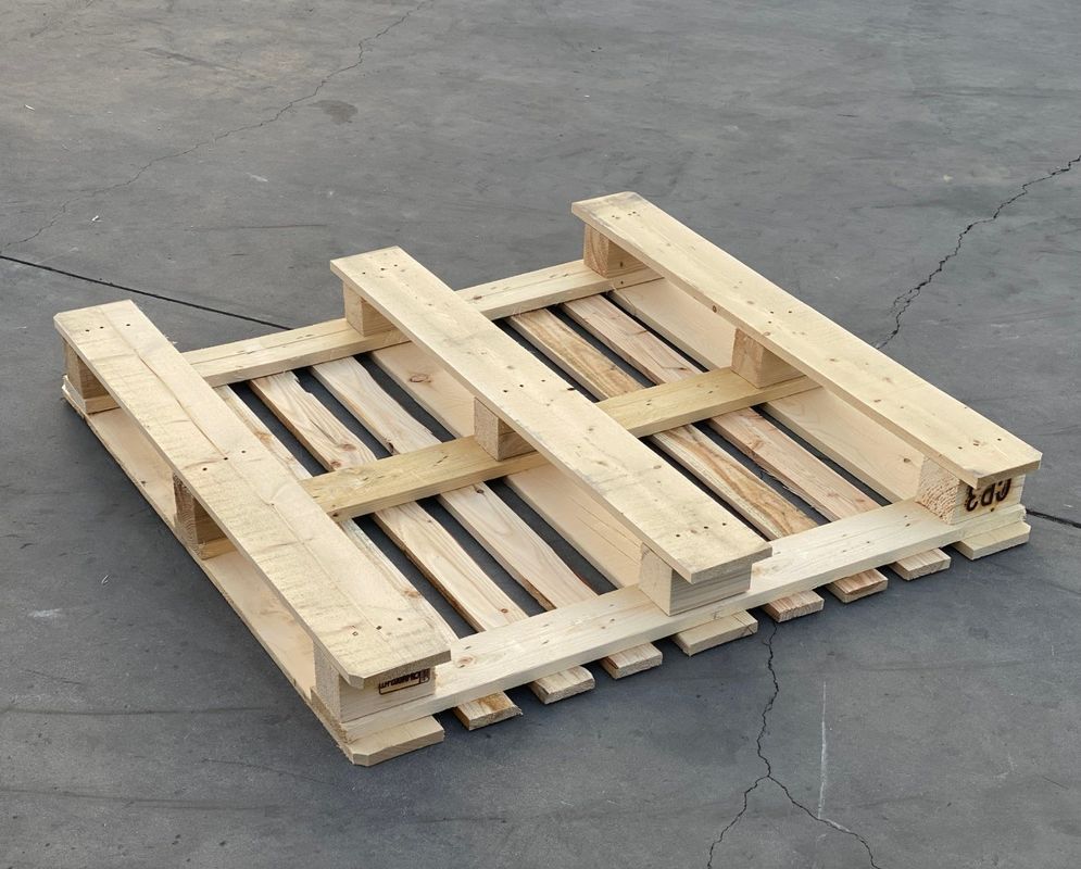 Paletas tratadas térmicamente para trabajos pesados Economía de entrada de 4 vías Paleta reforzada Almacén duradero