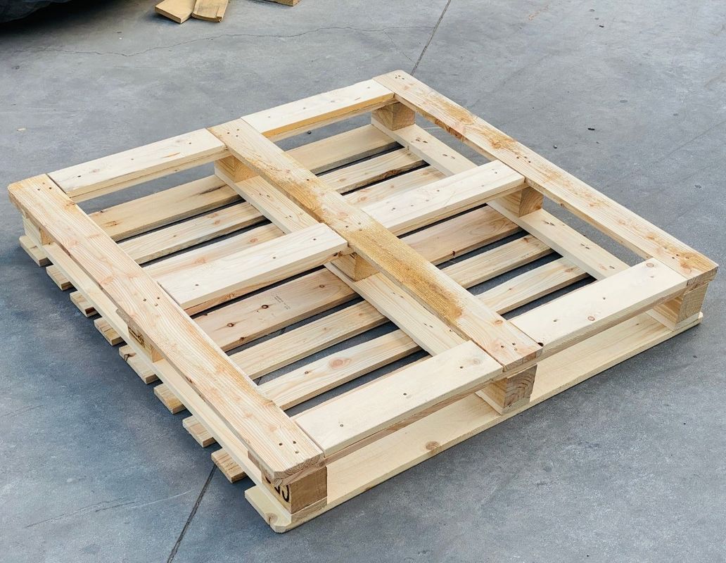 Venta de mercancías Euro palets Palets de madera tratados térmicamente para la exportación