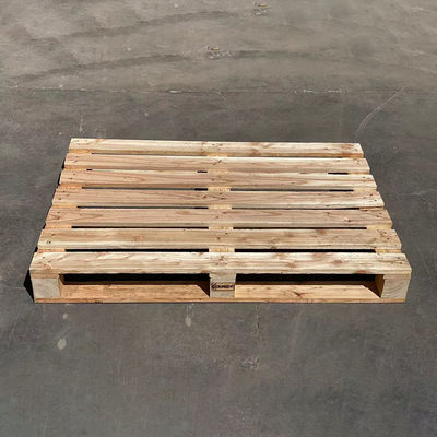 Buen precio Paleta de envío de madera dura de grado industrial, duradera, reutilizable, apilable, fácil de manejar, paleta comercial para suelo en línea