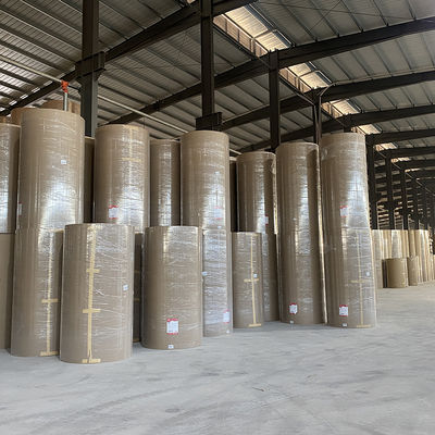 Buen precio Embalaje Fabrica de cartón corrugado Cartón personalizado directo Cartón marrón Papel de cartón duradero en línea